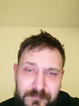 Snapshot of bartek1989209 chatting on 03-02-26, 08:38 bartek1989209 online show from 03-02-26, 08:38