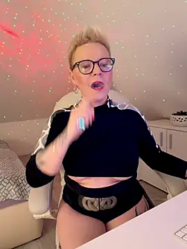 German Milf online show from 02-14-26, 01:44