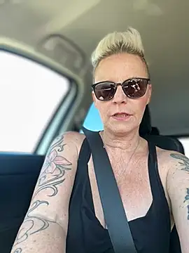 German Milf online show from 07-12-26, 10:05