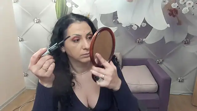 SweetArtemis online show from 01-15-26, 02:53