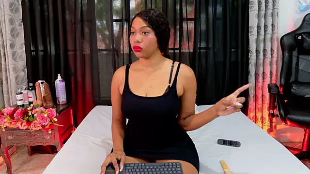 Snapshot of BLACK_ROSSE_1 chatting on 09-27-25, 12:44 BLACK ROSSE 1 online show from 09-27-25, 12:44