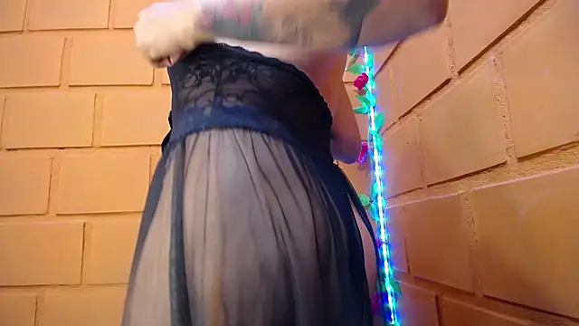 hornywife  online show from 12-24-24, 11:55