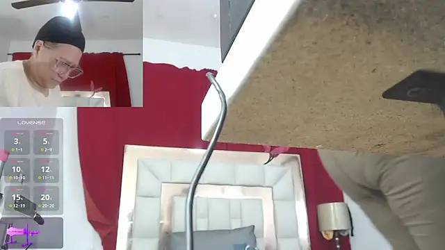 candyrojas online show from 12-05-25, 07:29