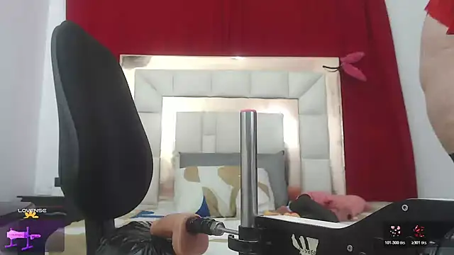 candyrojas online show from 02-18-26, 08:00