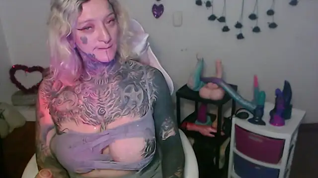 SLOPPYTITSS online show from 04-07-26, 10:39