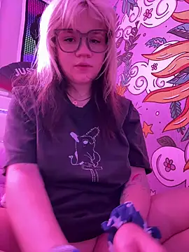 Cutiepiespanks online show from 05-27-26, 09:00