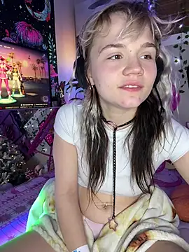 Cutiepiespanks online show from 12-14-25, 10:10