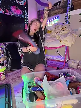 Cutiepiespanks online show from 12-16-25, 03:55