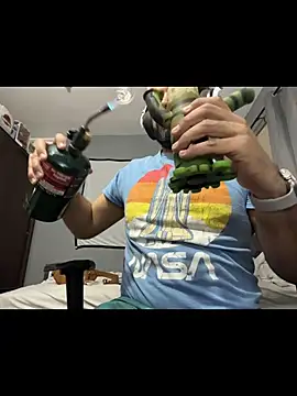 Snapshot of JayJayRod chatting on 12-18-25, 12:53 JayJayRod online show from 12-18-25, 12:53