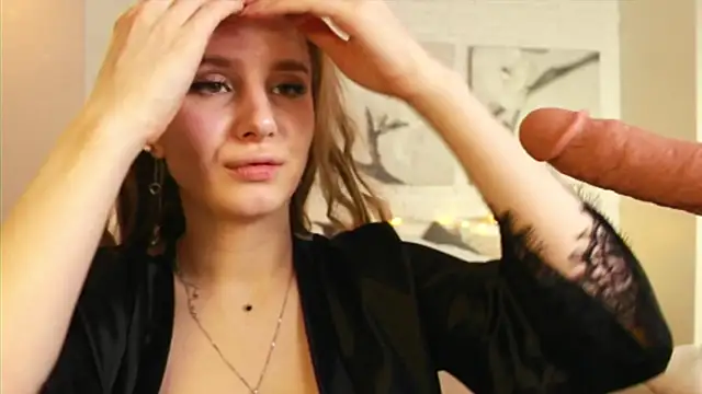 Betty June online show from 03-03-25, 03:16