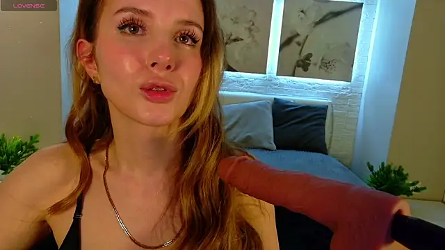 Betty June online show from 05-24-26, 09:04