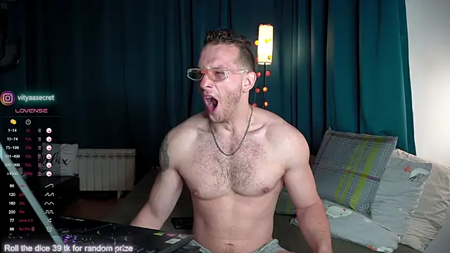 VIktorSecret online show from 10-27-25, 04:35