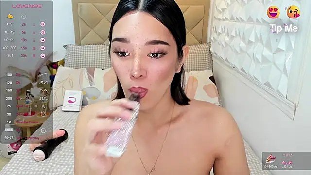 TsHeartXxx online show from 07-20-26, 05:04