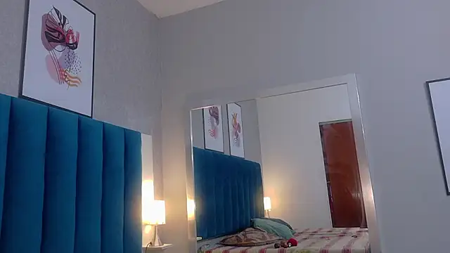 MiaMidnnightt online show from 03-28-26, 12:17