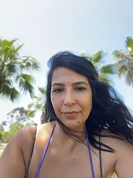 Snapshot of Cataleya80 chatting on 06-07-26, 10:20 Cataleya80 online show from 06-07-26, 10:20