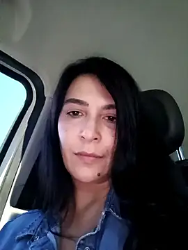 Cataleya80 online show from 10-31-25, 05:20