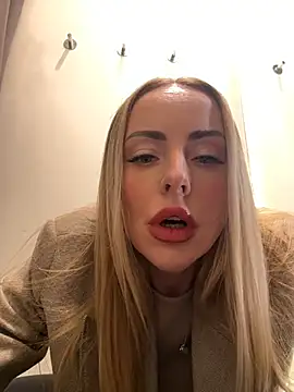 EmaSalis online show from 03-11-26, 10:09