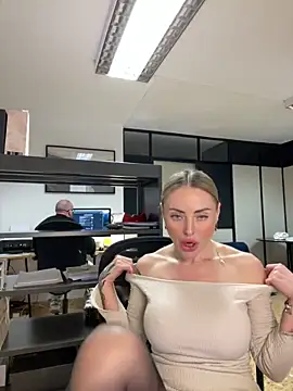 EmaSalis online show from 02-28-25, 01:36