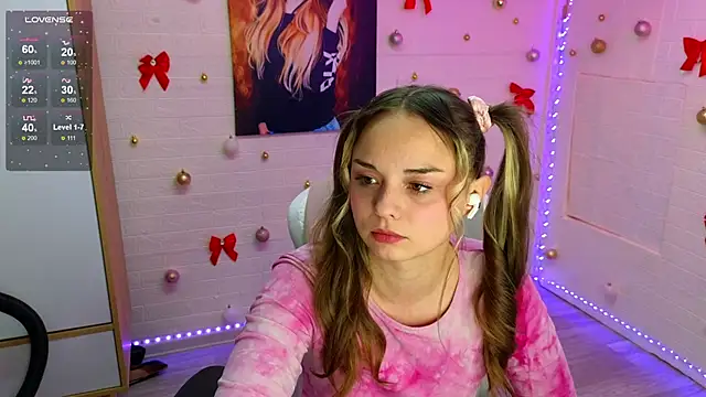 Misss Vikk online show from 02-16-26, 03:10