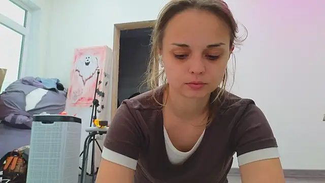 Misss Vikk online show from 04-09-26, 09:48