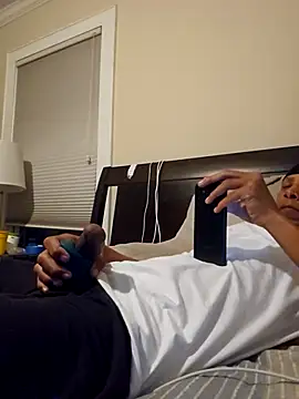 Vybezmaster online show from 11-23-25, 05:06