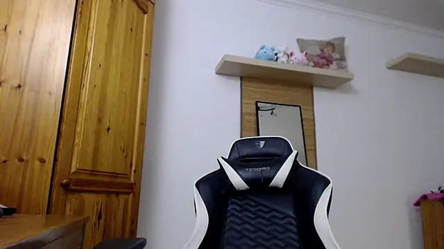 Lisakisss online show from 03-02-26, 08:27