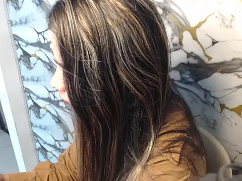 Snapshot of Urbabygirl_jenny chatting on 04-28-26, 05:01 Urbabygirl jenny online show from 04-28-26, 05:01
