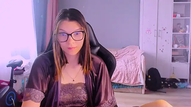 MollyLollipop online show from 05-29-26, 04:40