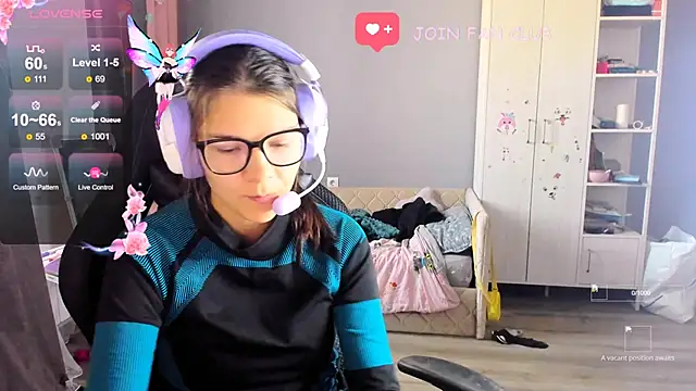 MollyLollipop online show from 10-16-25, 05:05