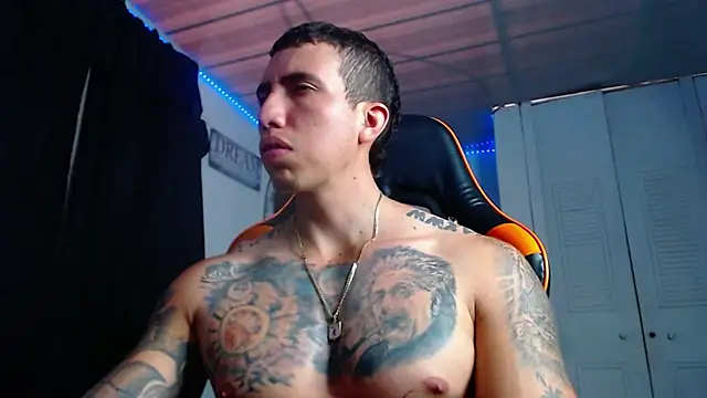 Adam Hudsond online show from 10-30-25, 03:20