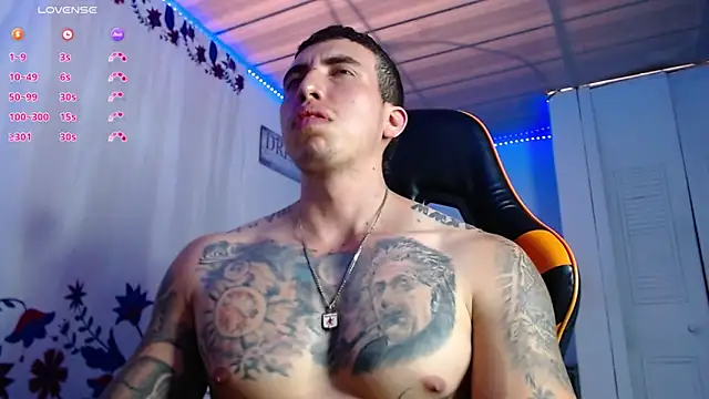 Adam Hudsond online show from 12-18-25, 06:12