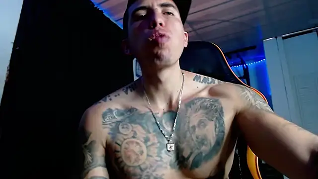 Adam Hudsond online show from 06-26-26, 04:02