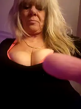 Snapshot of IMS_BHAVEN chatting on 01-25-25, 11:13 IMS BHAVEN online show from 01-25-25, 11:13