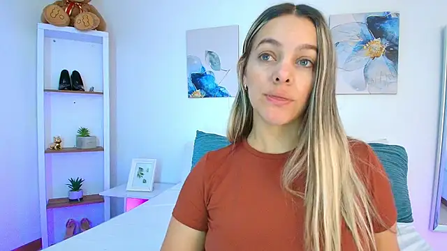 Isabella Harley online show from 04-14-26, 01:16