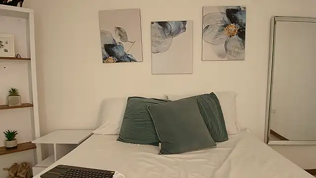 Isabella Harley online show from 02-23-26, 02:06