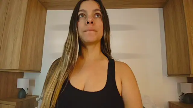 Isabella Harley online show from 12-01-25, 01:56