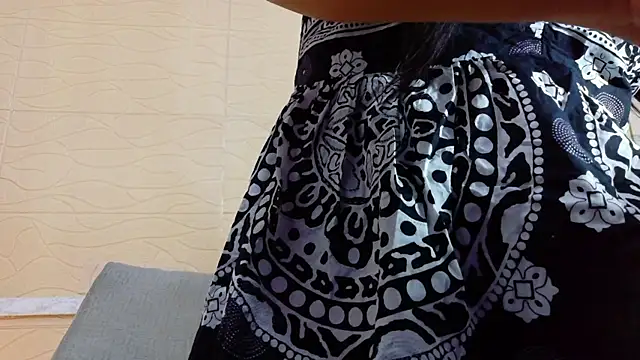 Snapshot of Sweet_baby_hellen chatting on 03-20-25, 03:56 Sweet baby hellen online show from 03-20-25, 03:56