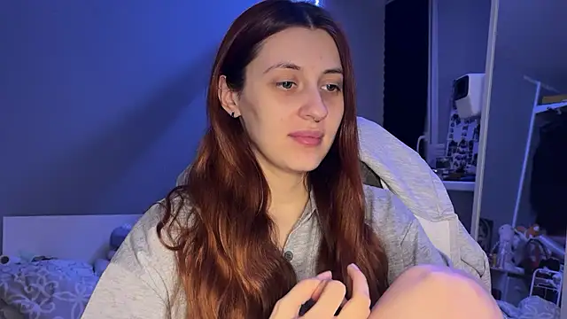 Uniarten online show from 04-12-26, 06:22