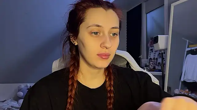 Uniarten online show from 01-11-26, 08:16