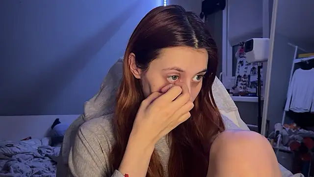 Uniarten online show from 11-21-25, 08:30