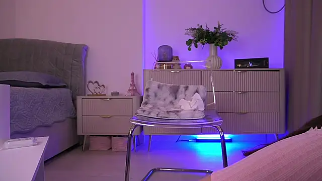 lildiaa online show from 07-09-26, 08:52