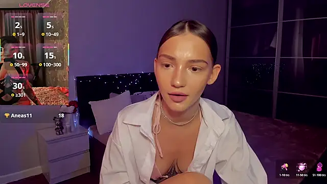 Snapshot of SophieCatty chatting on 07-13-26, 02:49 SophieCatty online show from 07-13-26, 02:49