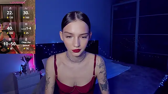 Snapshot of SophieCatty chatting on 02-13-26, 09:37 SophieCatty online show from 02-13-26, 09:37