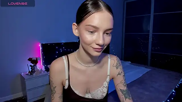 SophieCatty online show from 03-28-26, 12:11