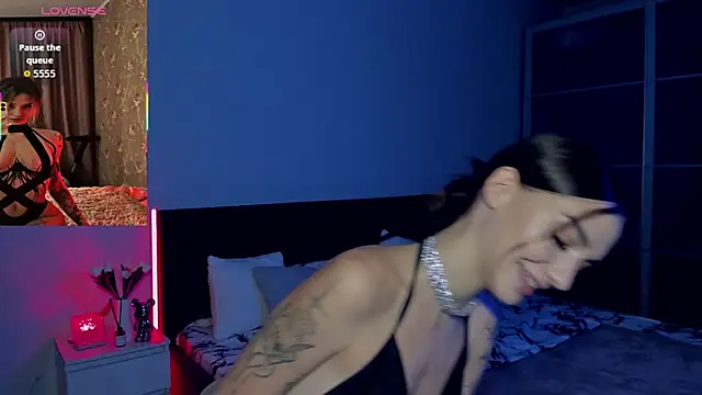 SophieCatty online show from 11-08-25, 12:58