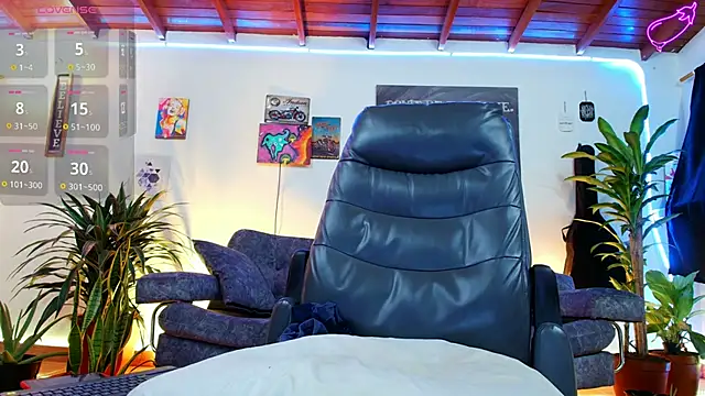 Snapshot of RyanCarter_ chatting on 10-09-25, 02:28 RyanCarter  online show from 10-09-25, 02:28