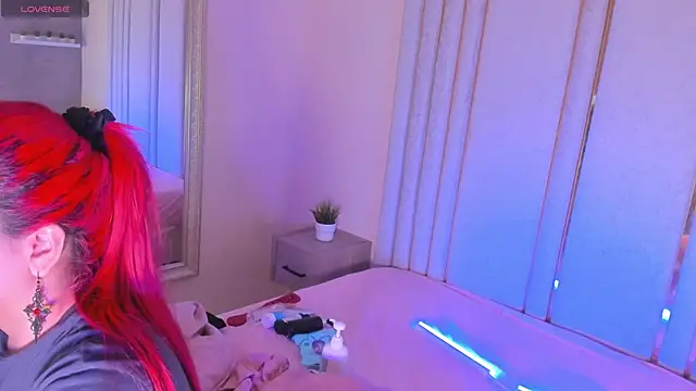 Saekohofman online show from 10-31-25, 04:09