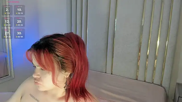 Snapshot of Saekohofman chatting on 05-26-26, 04:10 Saekohofman online show from 05-26-26, 04:10