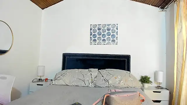 ZulyMichels online show from 10-28-25, 12:26