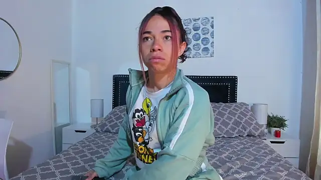 ZulyMichels online show from 02-18-26, 12:23